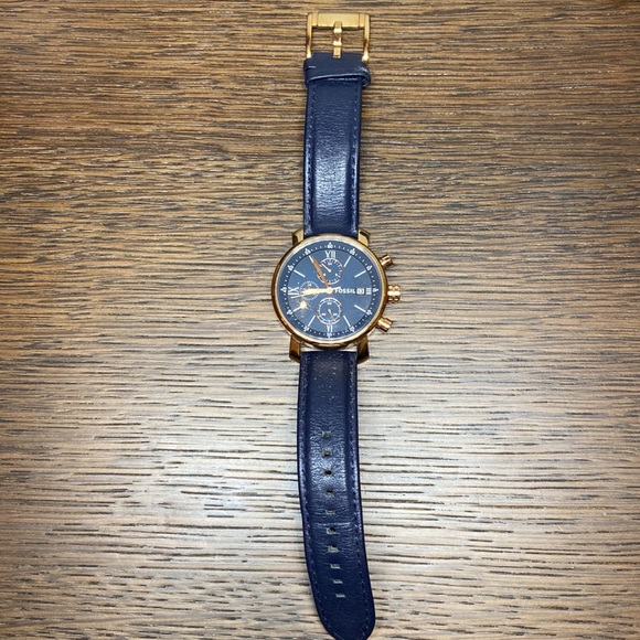 Gold Fossil men’s watch with blue strap - Picture 2 of 4